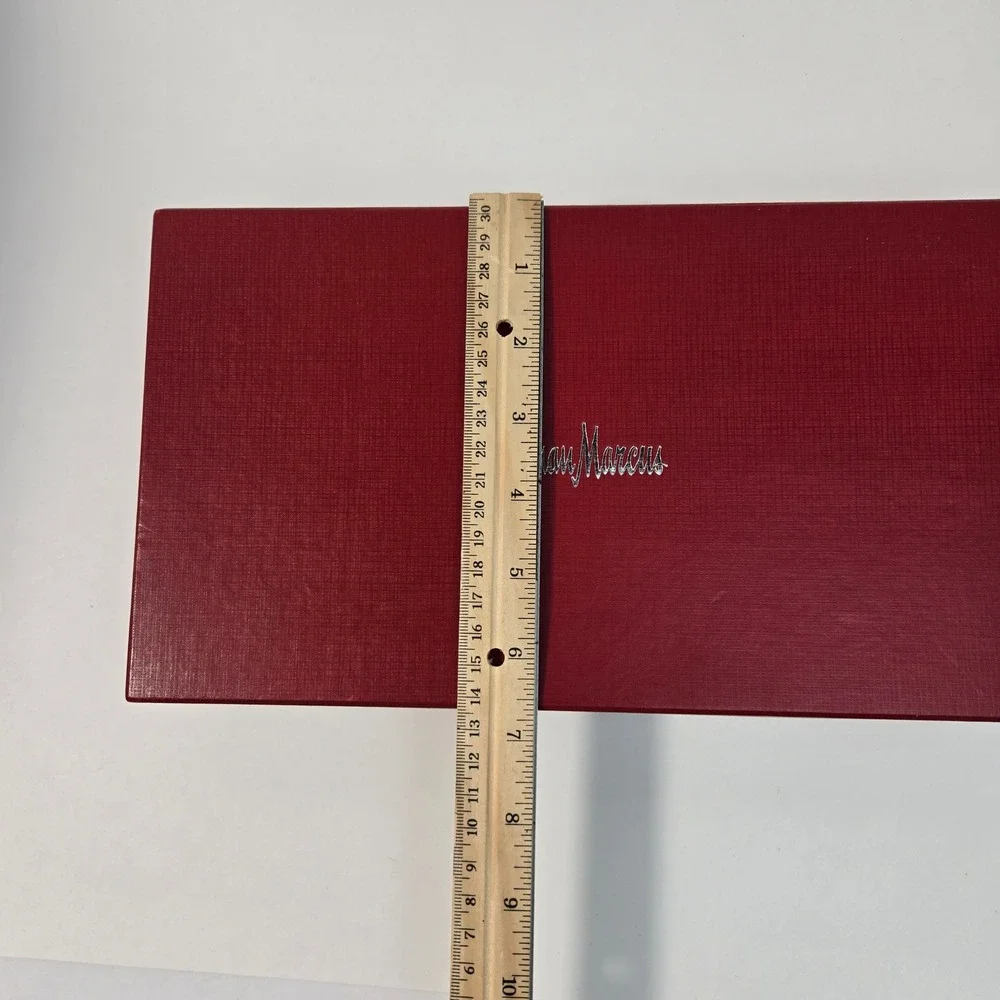 Neiman Marcus 2002 Christmas Set 8 Bamboo Napkin Rings & 12 Red Ball Candles Box